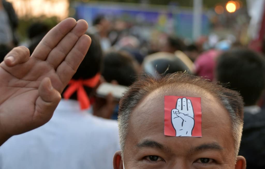 Myanmar coup: Protests continue despite crackdown